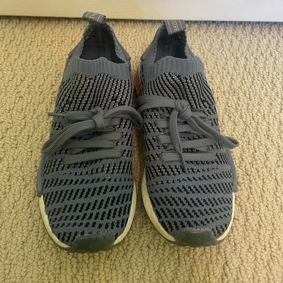 Adidas NMD R1 STLT Athletic Lace Up Training Shoe Women’s Size 8 CQ2029 Blue - Picture 2 of 3